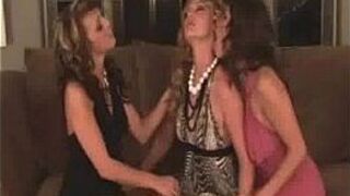 Charlie Lane in a Lesbian Threesome - Lesbian sex video porn video